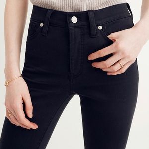 Madewell 9” High Rise Skinny Jeans in Black
